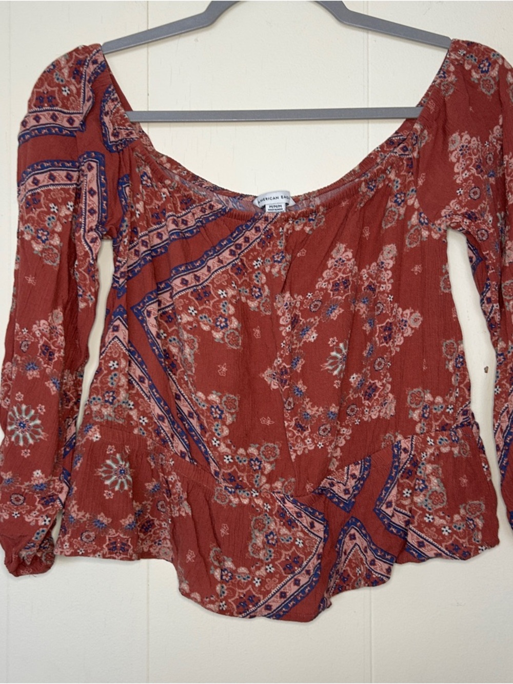 American Eagle Rust Floral Off-The-Shoulder Peplum Top – Size M